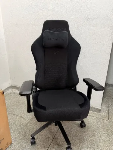 Cadeira Gamer Lunari Preta Elements