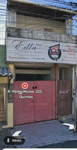 Vendo primeiro andar e térreo no coração comercial do bairro das quintas 