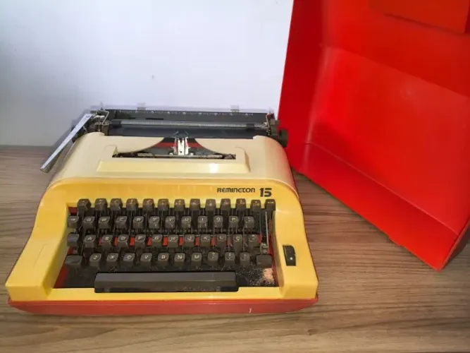 Vintage Máquina de Escrever Remington 15