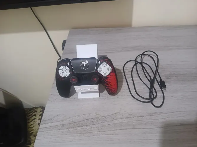 Controle de ps5 original + capa + base.