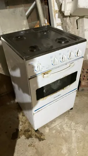 Vende - se fogão