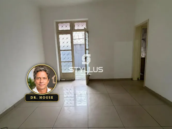 Apartamento Térreo com 2 Quartos e 2 Áreas Externas em Riachuelo! M98Y