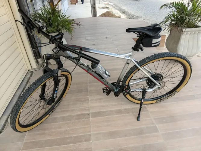 Bicicleta TSW Stamina plus 21/29 Shimano Cues 9v