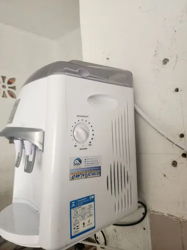 Purificador de Água Natural e Gelada Branco PA355 Latina 127V (110V)
