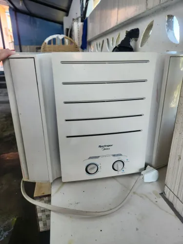 Ar Condicionado Caixa 7.500Btus