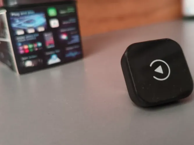 Adaptador CarPlay & Android Auto Sem Fio (Wireless Mini Dongle