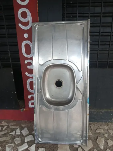 Vendo por de cozinha inox,uma barbada !