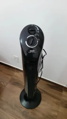 Ventilador de Torre Arno Eole Infinite Preto