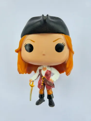 Funko Elizabeth Swann - Piratas do Caribe - FOTOS REAIS