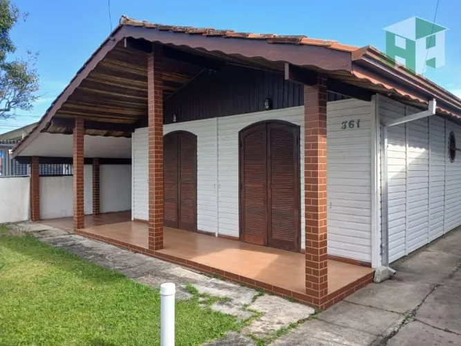 Casa com 3 dormitórios para locação diária em Shangrilá - Pontal do Paraná/PR