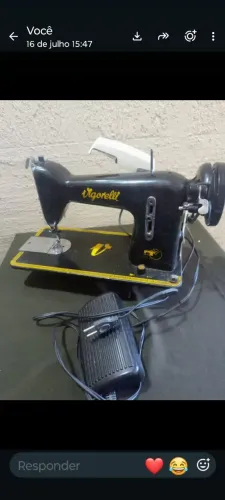 Máquina de custura