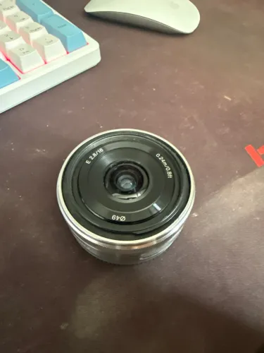 Lente sony 16mm 2.8