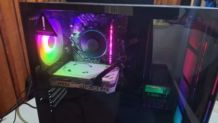 Aceito trocas e Negociação, RTX 4060, I5-13400, 16 GB RAM, SSD 500GB