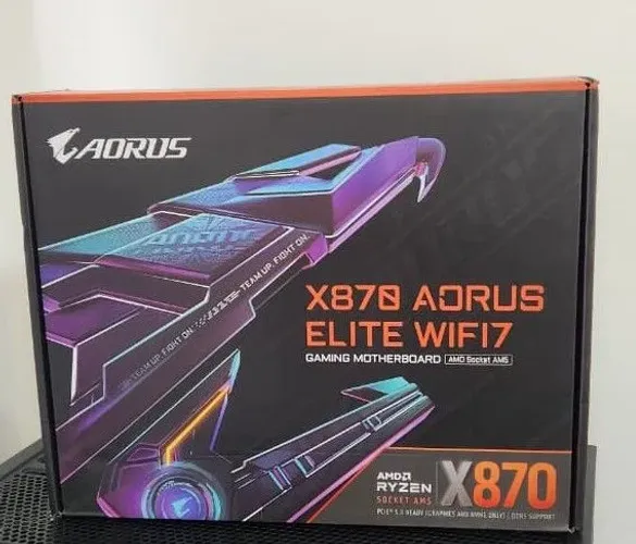 Placa-Mãe X870 Aorus Elite Wifi7 DDR5 (NOVA)