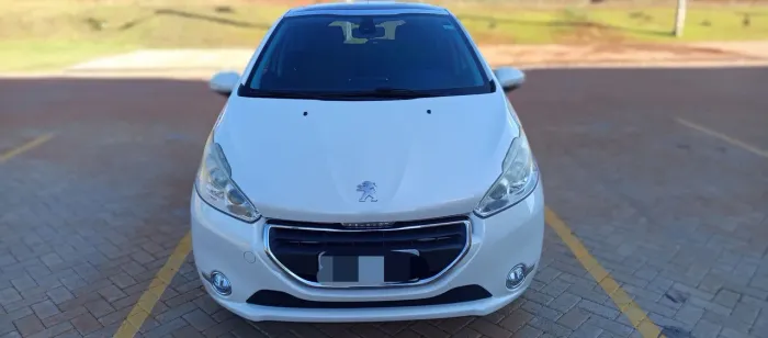 Peugeot 208 Griffe 1.6 Flex 16V 5P Aut. 2015