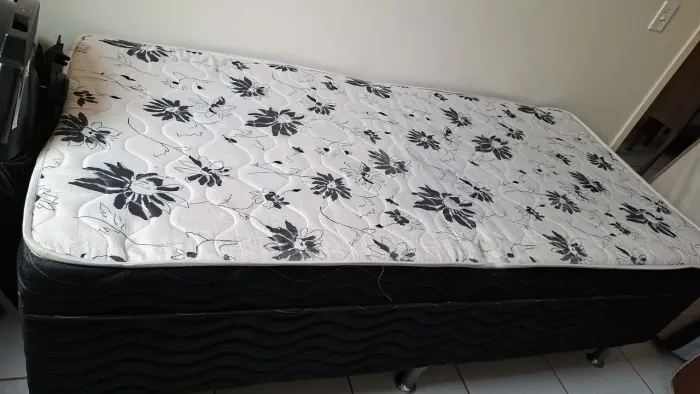 Cama solteiro
