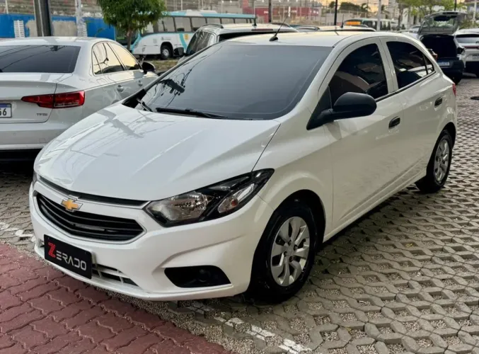Chevrolet Onix JOY Hatch 1.0 8V Flex Mec. 4P 2020