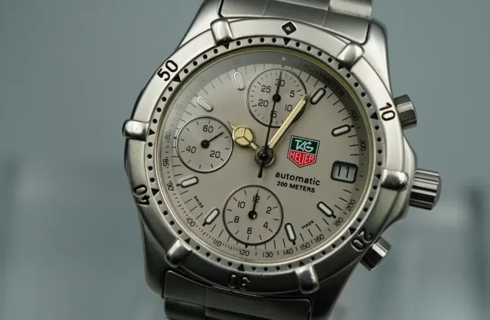 TAG Heuer 2000 Professional Chronograph Automático