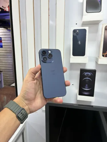 IPHONE 15 PRO - 256GB