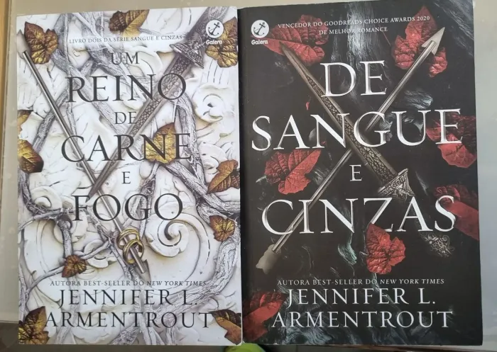 Box 2 livros De Sangue e Cinzas