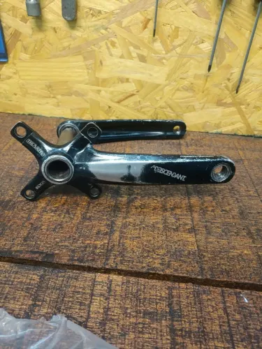 Pedivela Truvativ Descendant 83mm (Shimano,Saint,Zee,X0,RaceFace,Full,bike,DH,downhill)