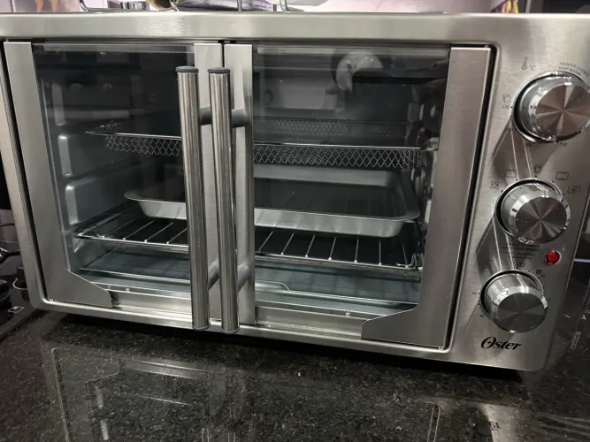 Forno E Fritadeira Oster French Door 42L 110V - NOVO, NUNCA USADO (Apenas Retirada)
