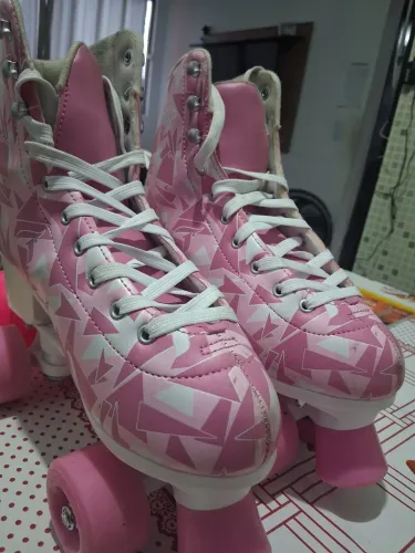 PATINS DE 4 Rodas
