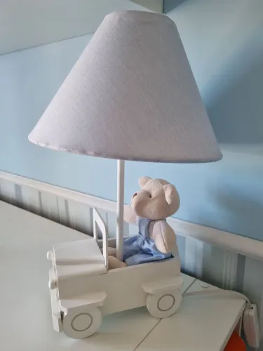 Abajur para quarto infantil ursinho no jeep