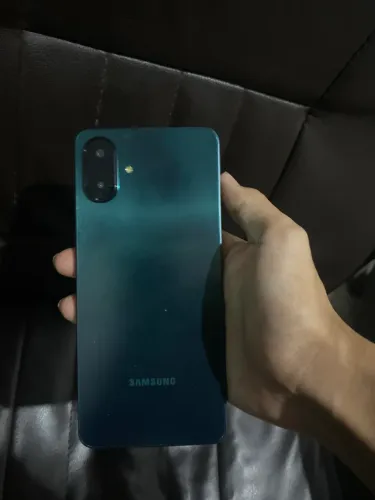 Samsung por 250/ preço negociável