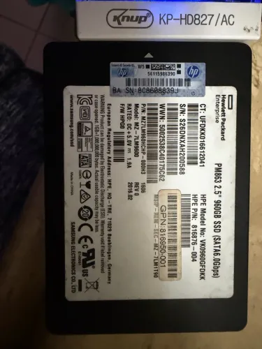 SSD Samsung PM863 960GB SATA 2,5" Enterprise HPE - Testado 98% Vida Útil