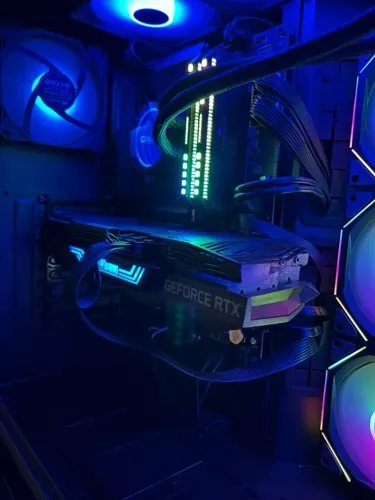 Troco rtx 3080 em 4070 super ou 5070