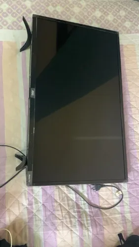 Smart TV AOC 32? com sistema Roku TV em estado de novo