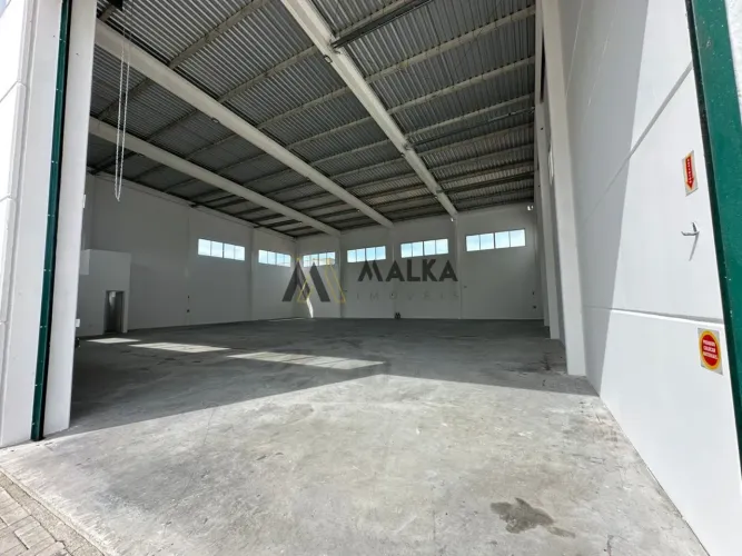 Galpão para Locação em São José, Sertão do Maruim, 2 banheiros, 4 vagas