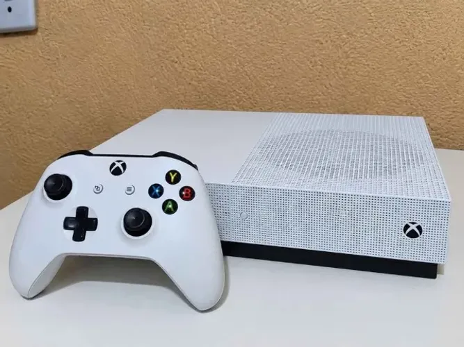 Xbox One S