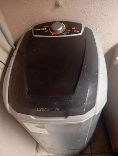 Vende se máquina tanquinho...350,00