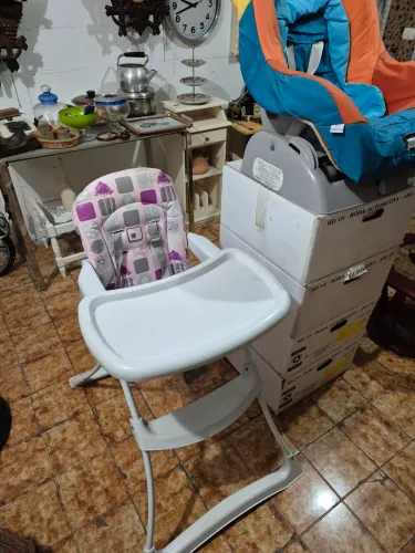Cadeirão alimentação bebê
