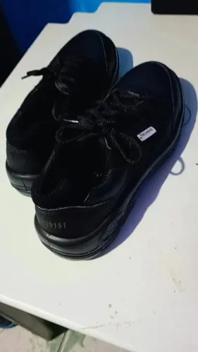 Bota zerada pra levar logo menor preço 