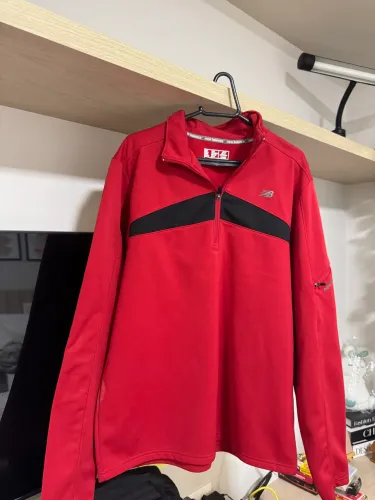 JAQUETA NEW BALANCE QUARTER ZIP - TAMANHO M