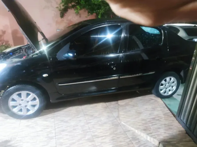 Peugeot 207 Sed. Passion XR Sport 1.4 Flex 8V 4P 2012