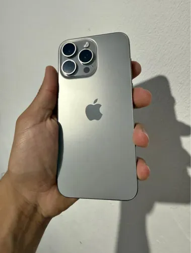 iPhone 15 Pro Max 256Gigas Bateria 88% com nota fiscal carregador capas Película  