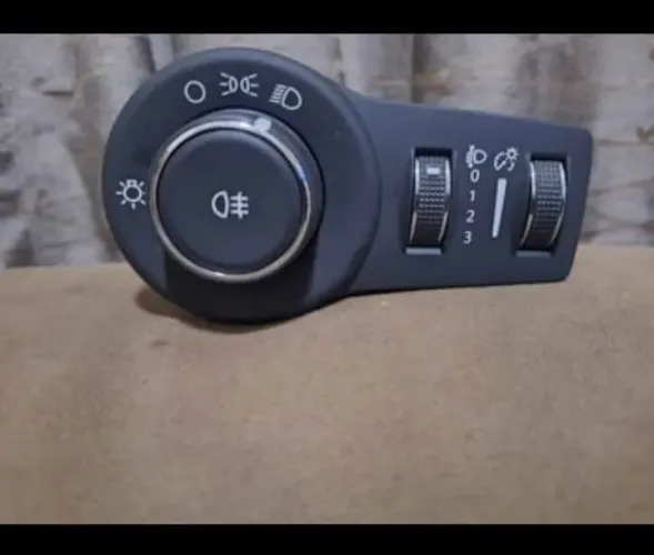 Botão de Comando farol Jeep Renegade