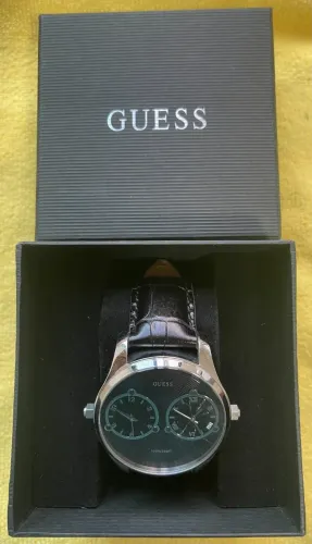 Excelente Relogio GUESS Dial Double