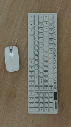Teclado e mouse sem fio