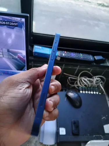 iPhone 12