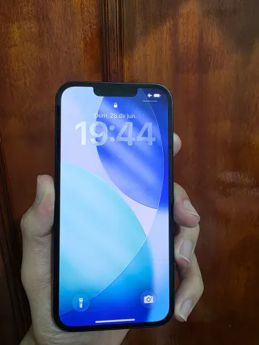 IPHONE 16 E 128GB IMPECÁVEL