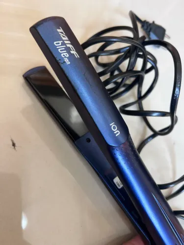 Prancha alisadora/Chapinha Taiff Blue Ion 200º Bivolt