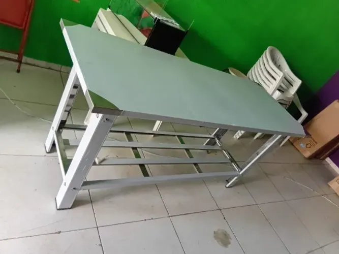 MESA DE INOX 1.80MX0.70- BARONESA - NOVA