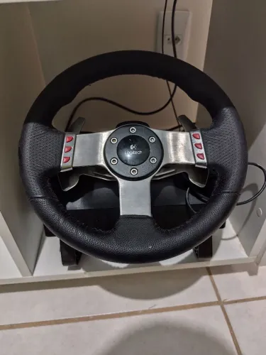 Volante logitech G27