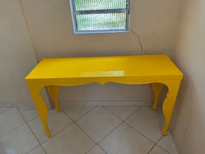 Aparador Laqueado Amarelo Alto Brilho - Excelente Estado