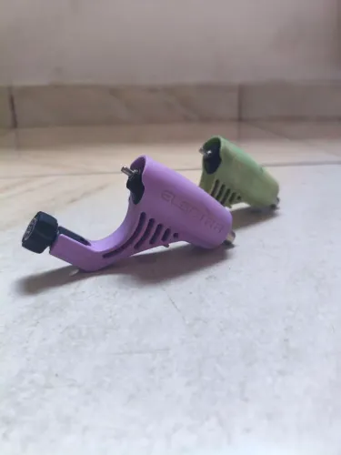 VENDO KIT DE TATUAGEM  TUDO FUNCIONANDO